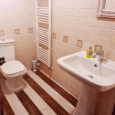 Viktorov Comfortable 2-bed *